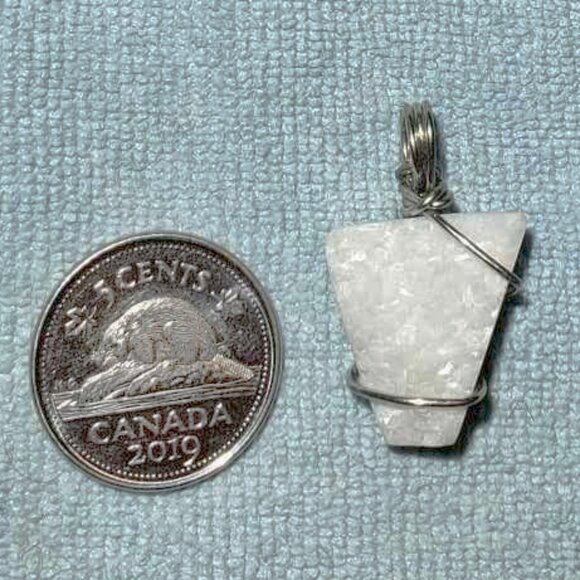 Hand Carved Milky Quarts Pendant - Picture 1 of 1